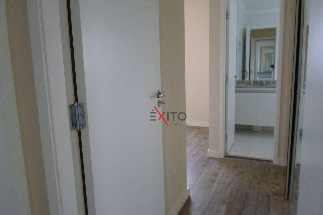 Apartamento à venda com 3 quartos, 111m² - Foto 7