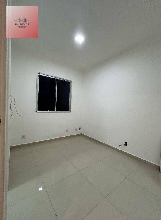 Apartamento à venda com 2 quartos, 82m² - Foto 2