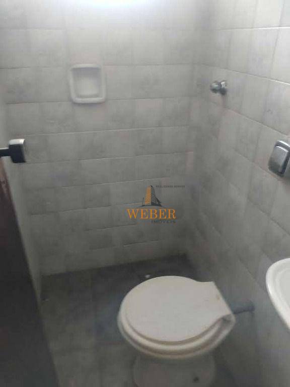 Sobrado à venda com 4 quartos, 380m² - Foto 43