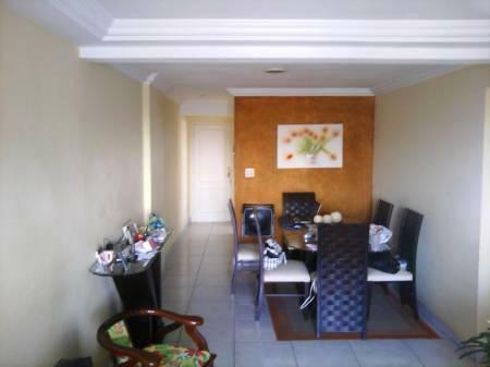 Apartamento à venda com 3 quartos, 120m² - Foto 2