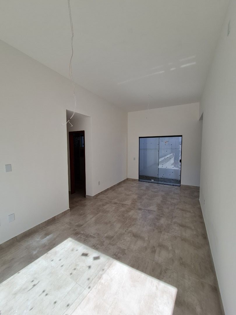 Casa à venda com 3 quartos, 78m² - Foto 5