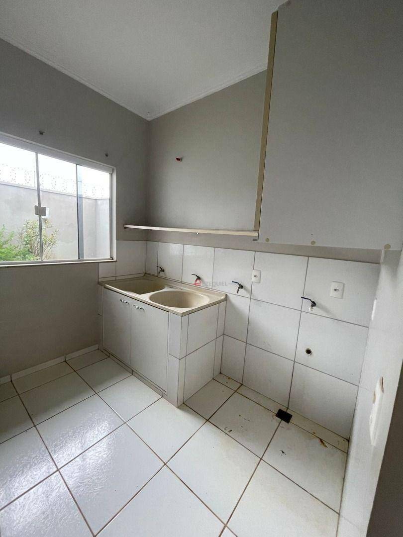 Casa para alugar com 2 quartos, 220m² - Foto 22