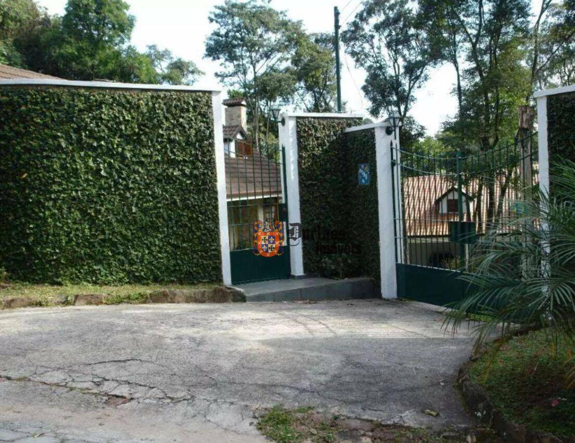 Casa de Condomínio à venda com 5 quartos, 368m² - Foto 4