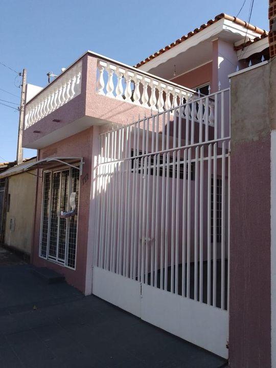 Casa à venda com 3 quartos, 130m² - Foto 2