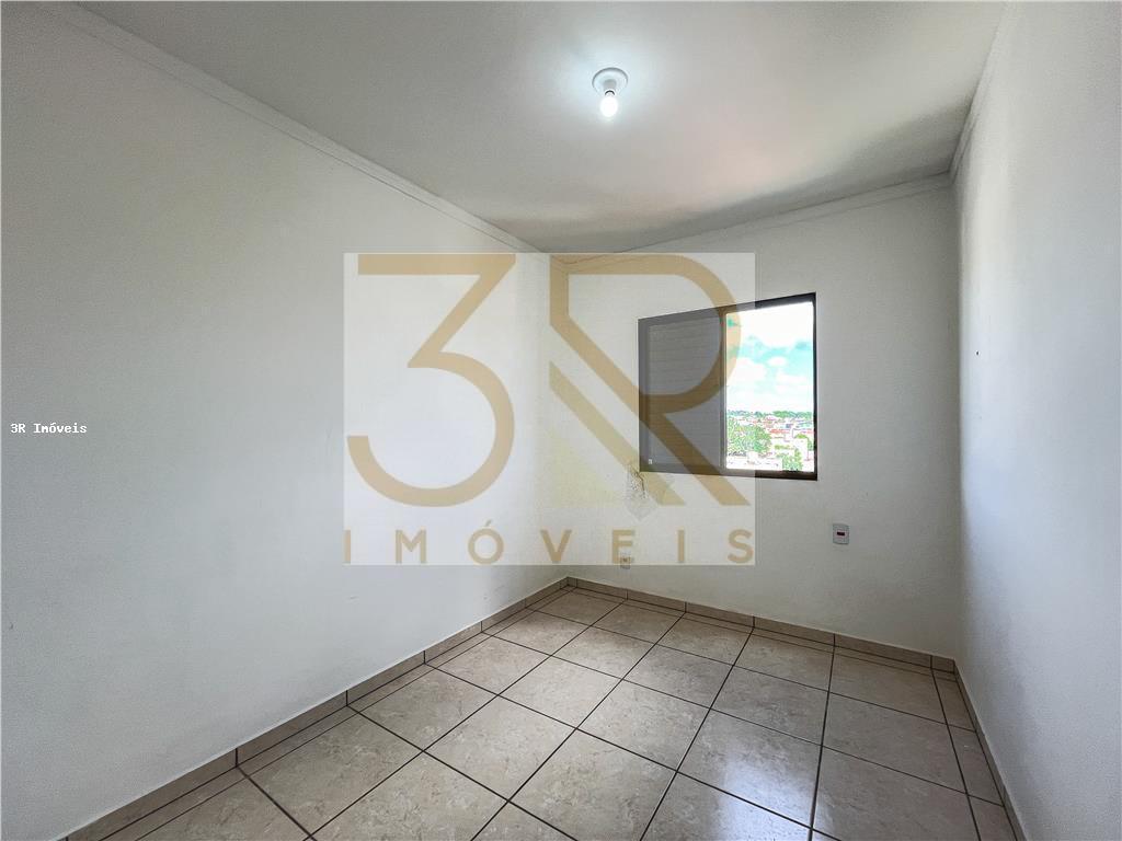 Apartamento à venda com 2 quartos, 47m² - Foto 4