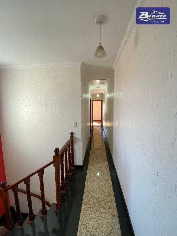 Sobrado para alugar com 3 quartos, 218m² - Foto 21