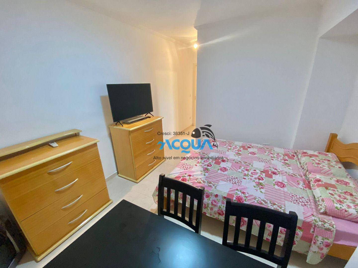 Apartamento à venda com 2 quartos, 77m² - Foto 6