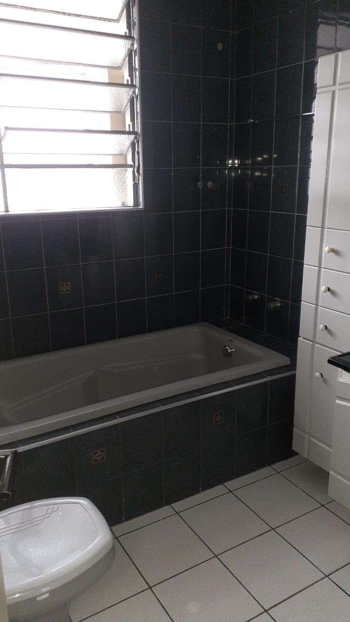 Apartamento à venda com 3 quartos, 123m² - Foto 10