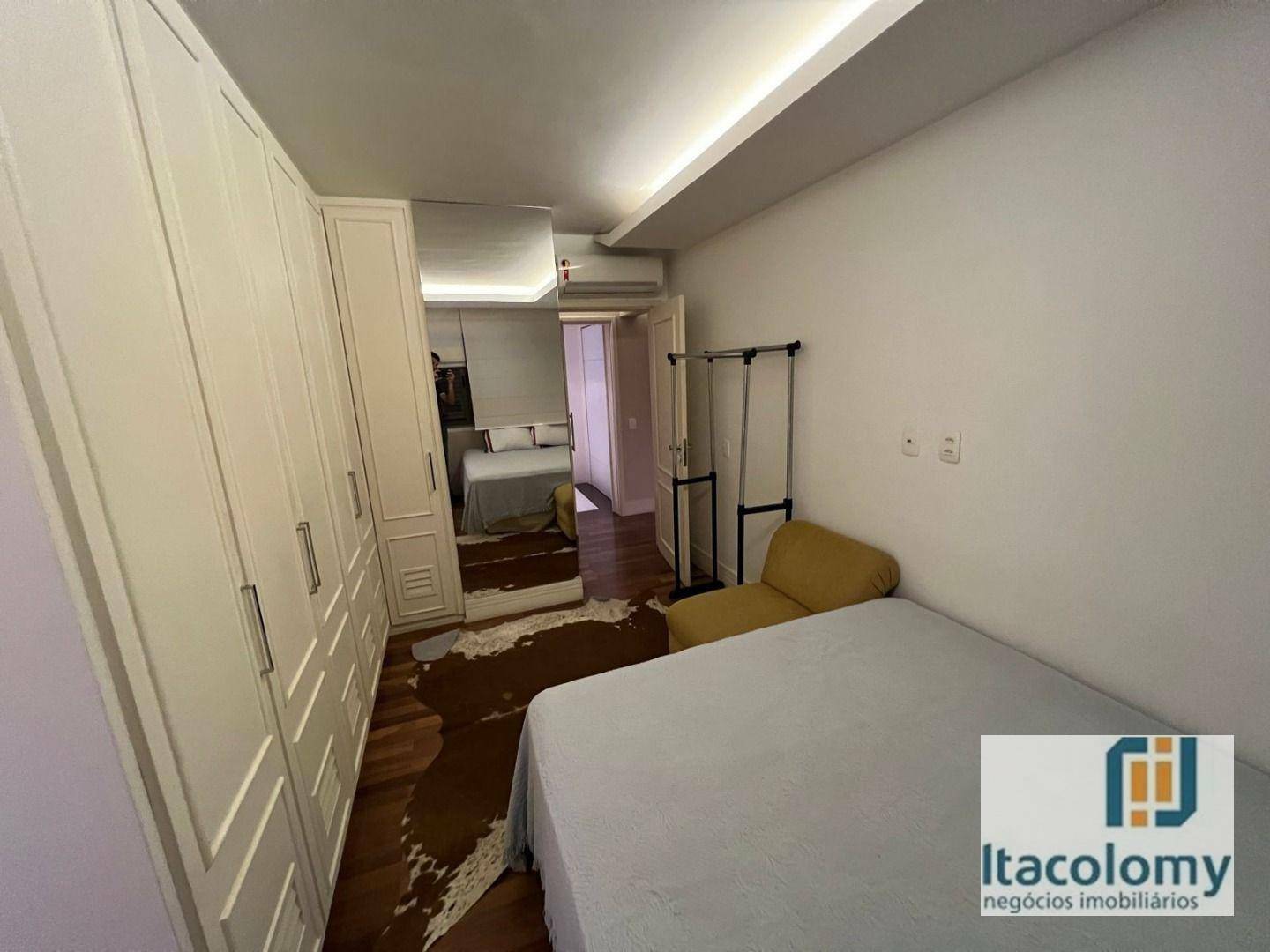 Apartamento à venda com 4 quartos, 288m² - Foto 27