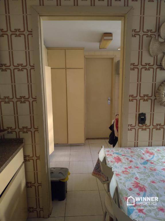 Apartamento à venda com 3 quartos, 145m² - Foto 6