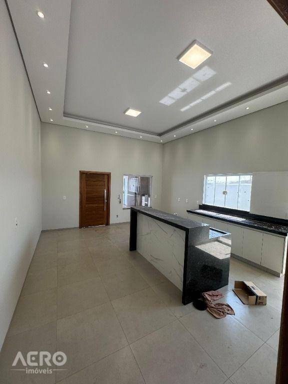 Casa à venda com 2 quartos, 134m² - Foto 5