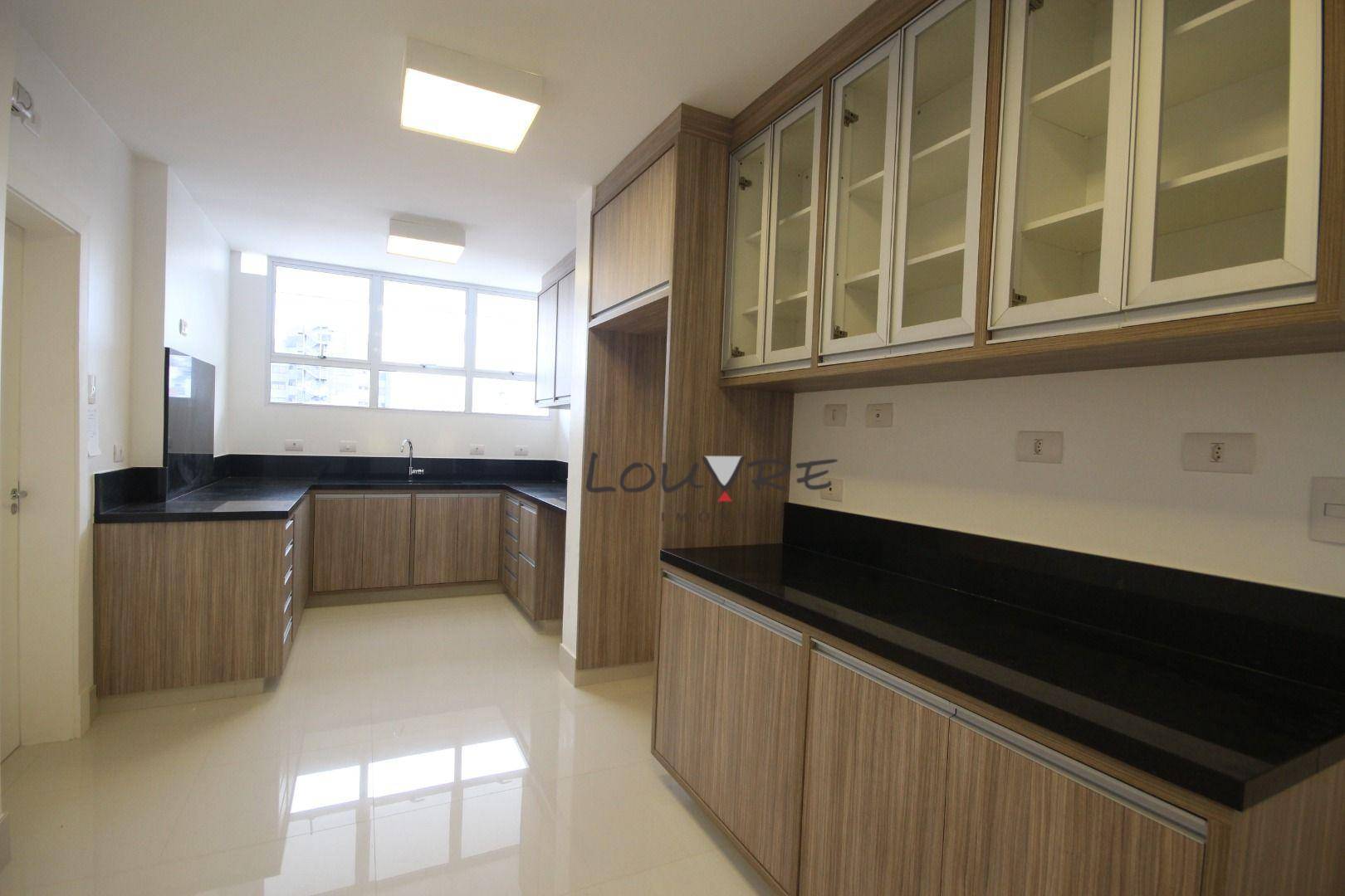 Cobertura, 4 quartos, 381 m² - Foto 4