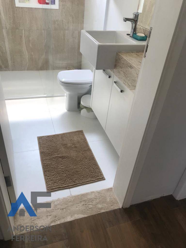 Casa à venda com 4 quartos, 230m² - Foto 16