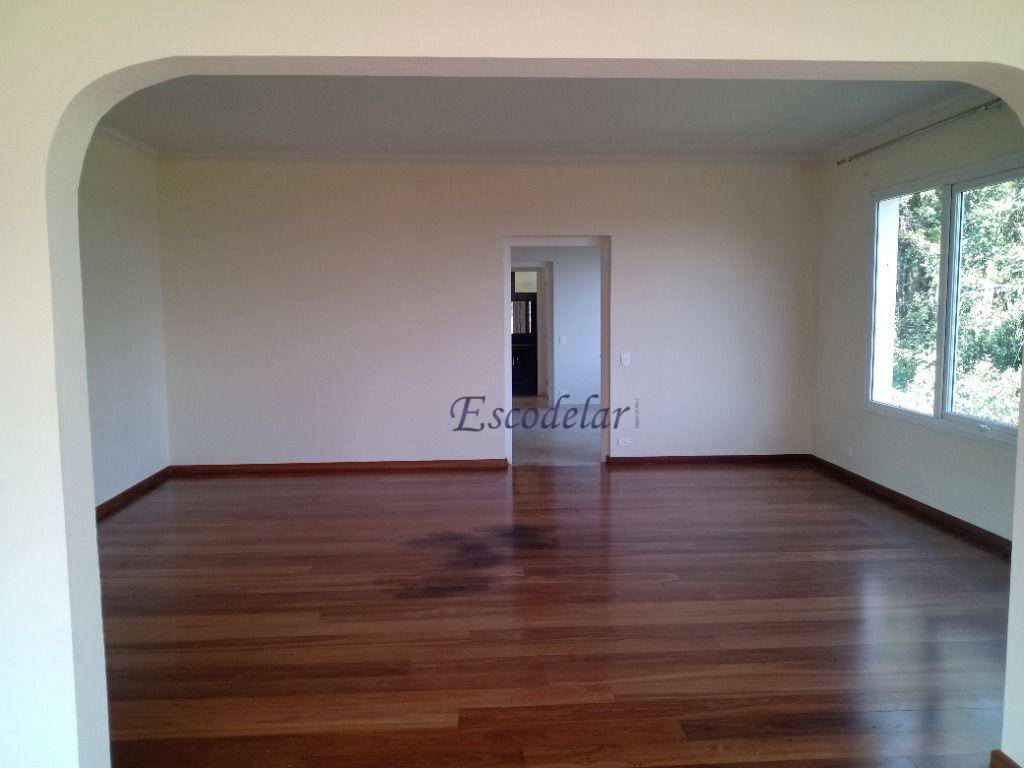 Casa à venda com 4 quartos, 600m² - Foto 11