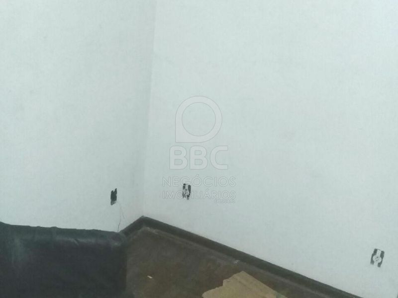 Sobrado à venda com 3 quartos, 900m² - Foto 5