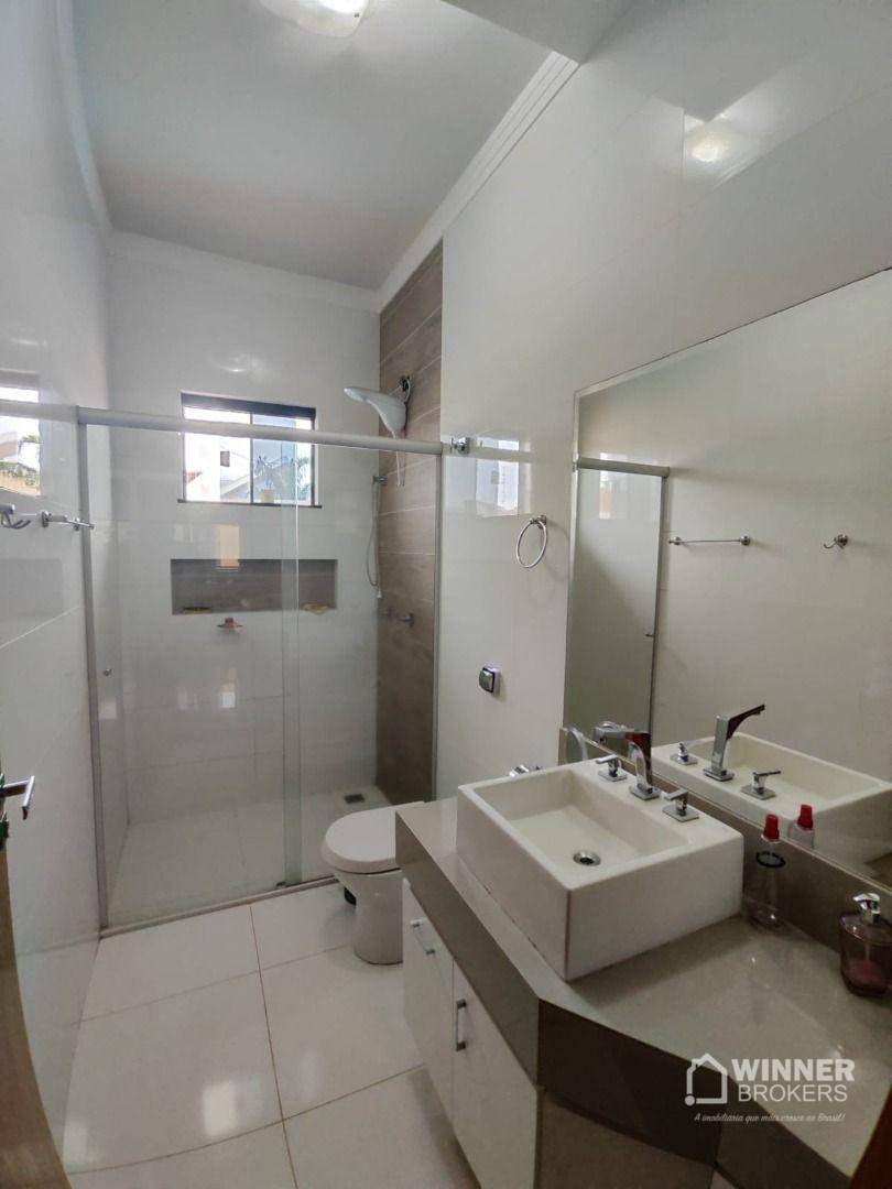 Casa à venda com 4 quartos, 245m² - Foto 6