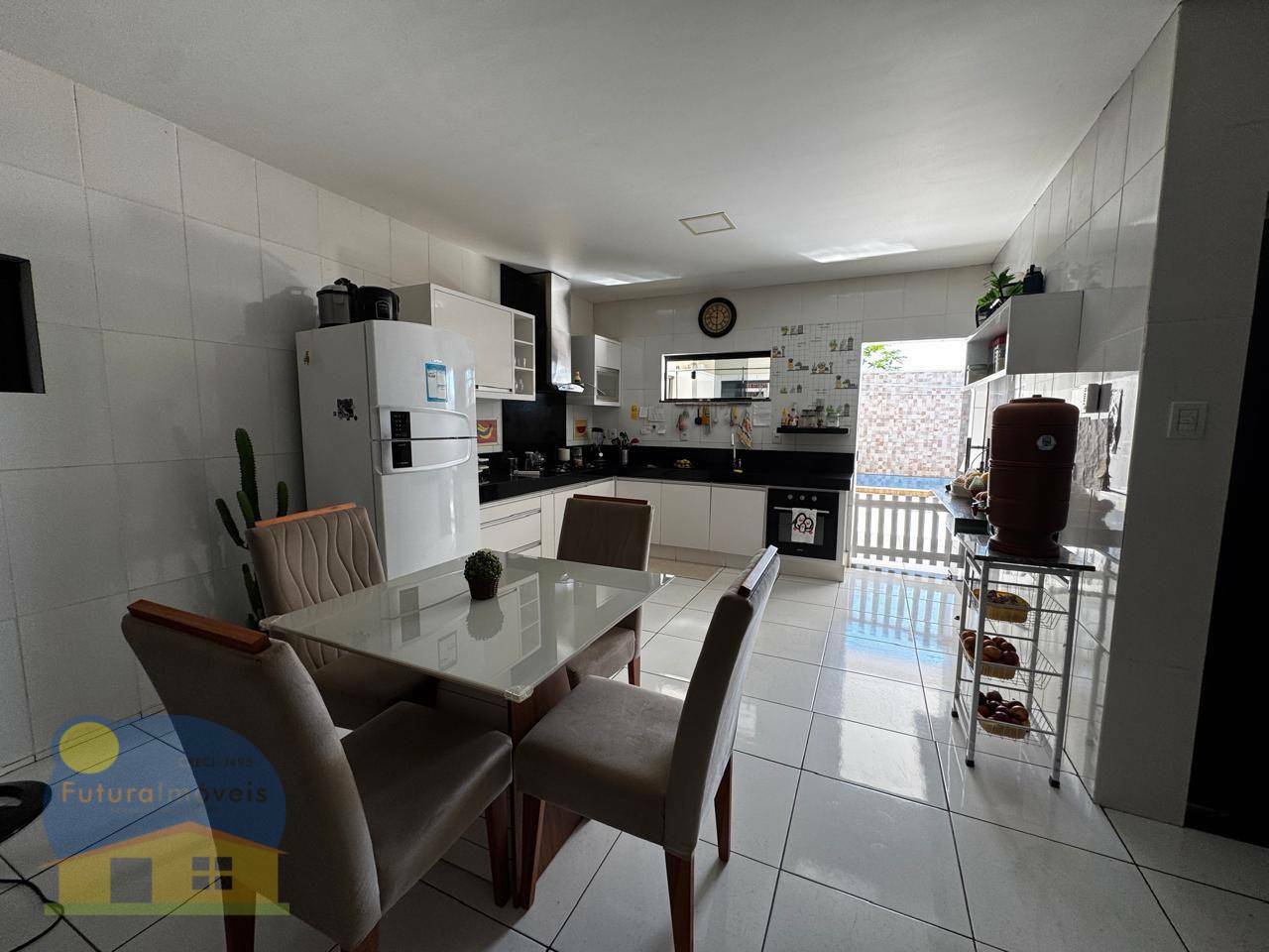 Casa à venda com 3 quartos, 120m² - Foto 9