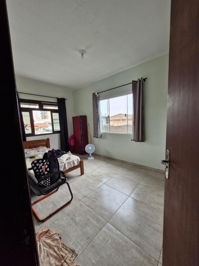 Casa à venda com 5 quartos, 300m² - Foto 11