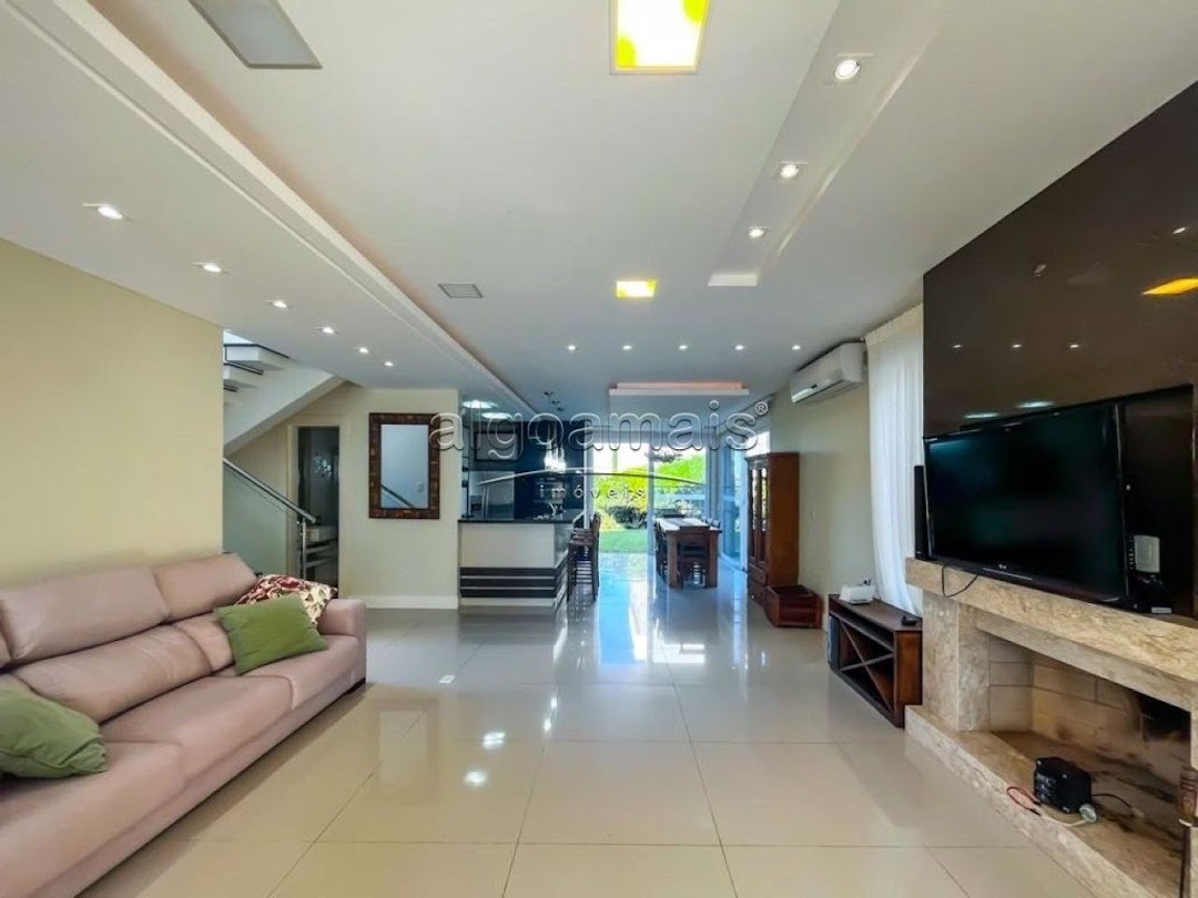 Casa de Condomínio à venda com 4 quartos, 220m² - Foto 9