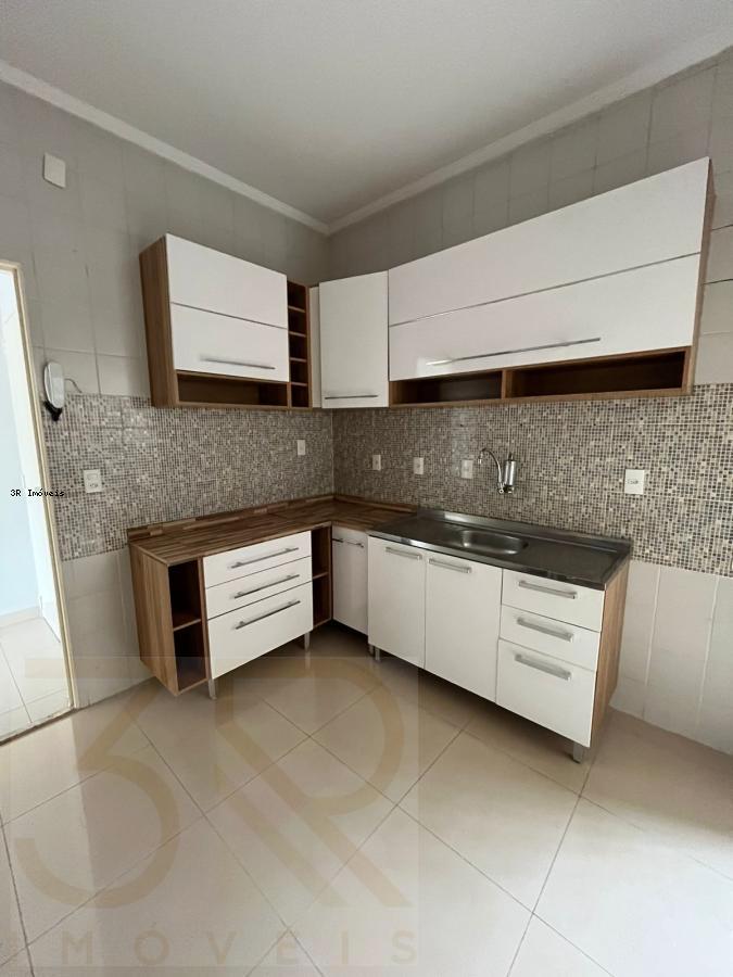 Apartamento para alugar com 3 quartos, 71m² - Foto 6