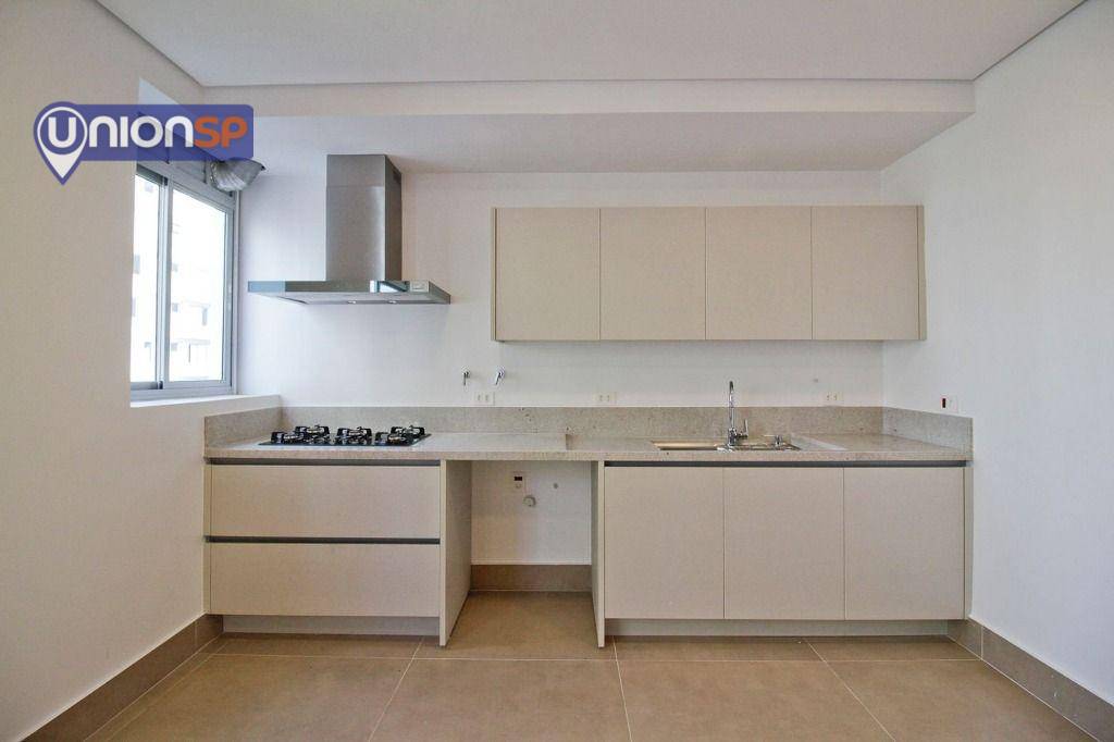 Apartamento à venda com 3 quartos, 199m² - Foto 19