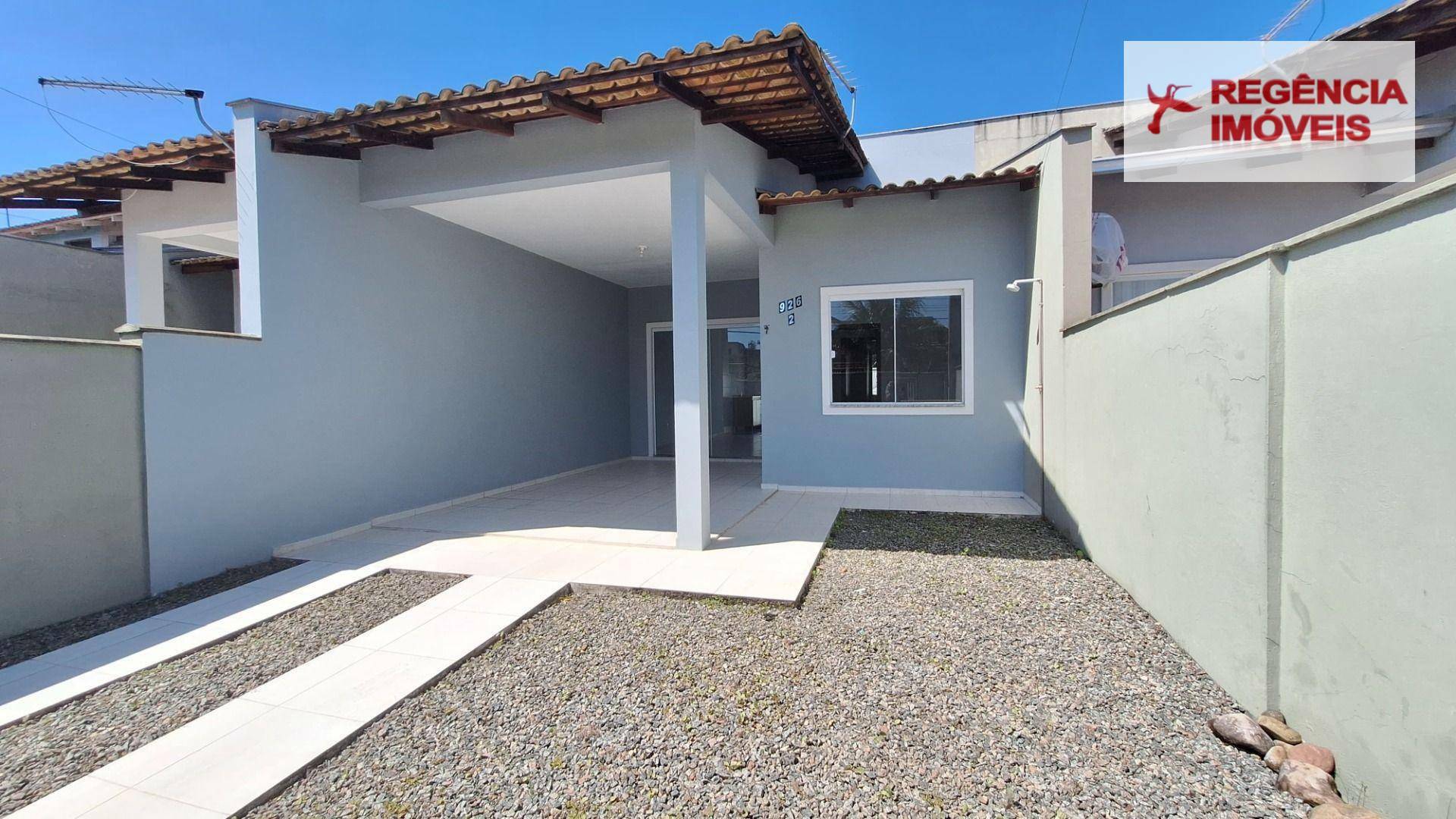 Casa à venda com 2 quartos, 65m² - Foto 2