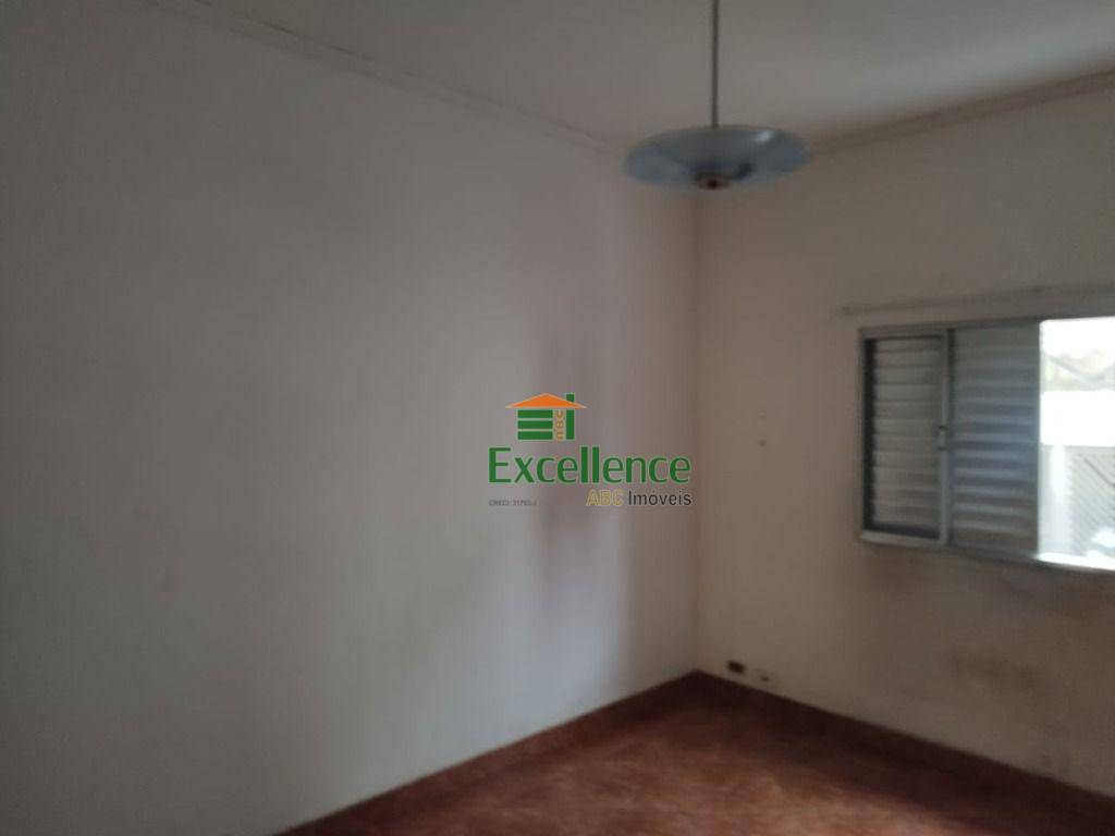 Casa para alugar com 3 quartos, 120m² - Foto 10