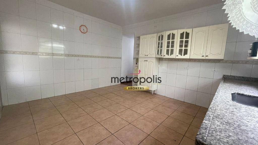 Casa para alugar com 3 quartos, 163m² - Foto 13