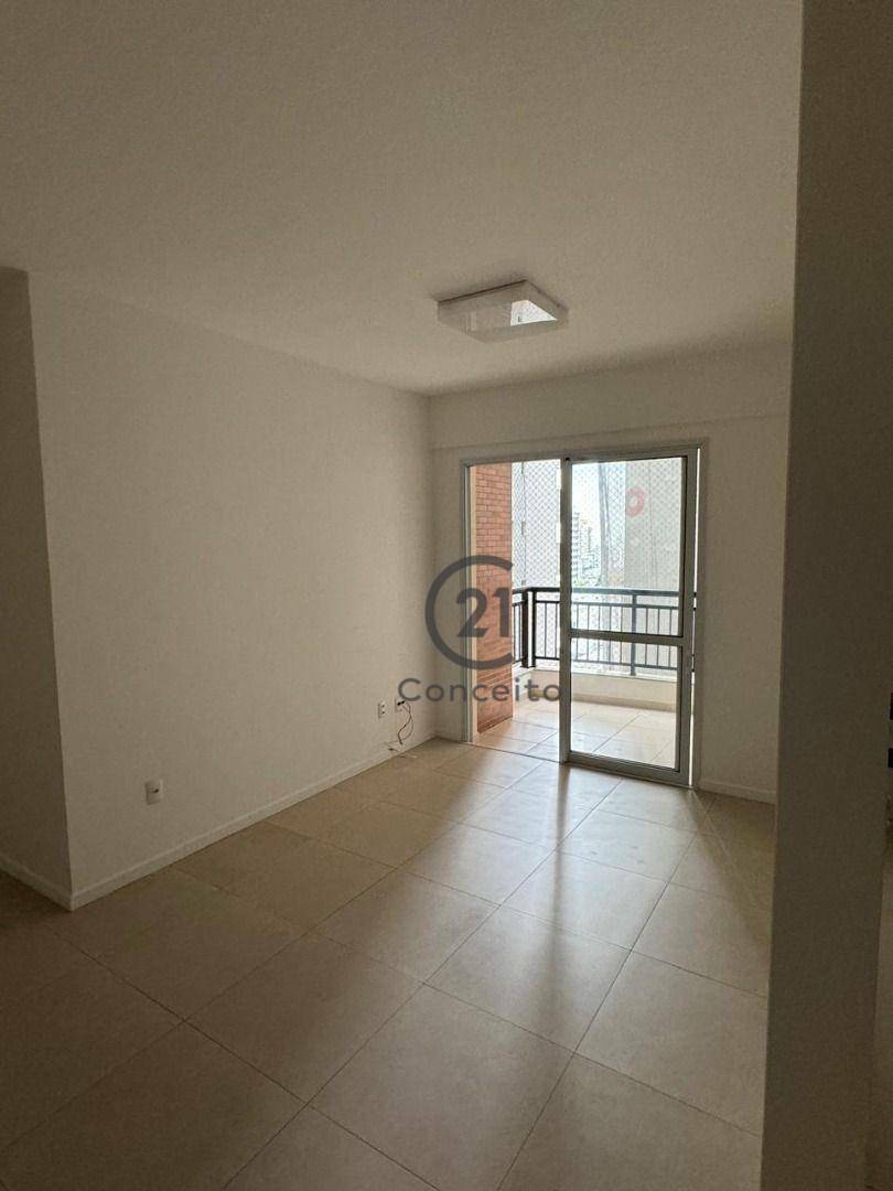 Apartamento à venda com 2 quartos, 75m² - Foto 16