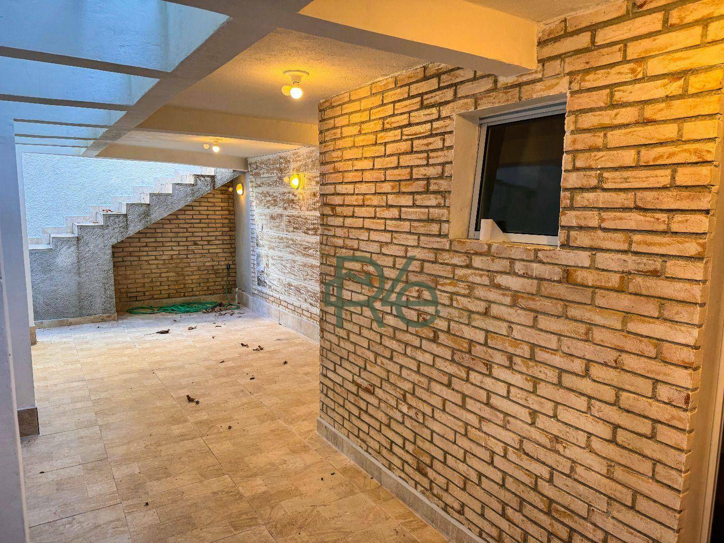 Casa de Condomínio à venda e aluguel com 5 quartos, 490m² - Foto 11