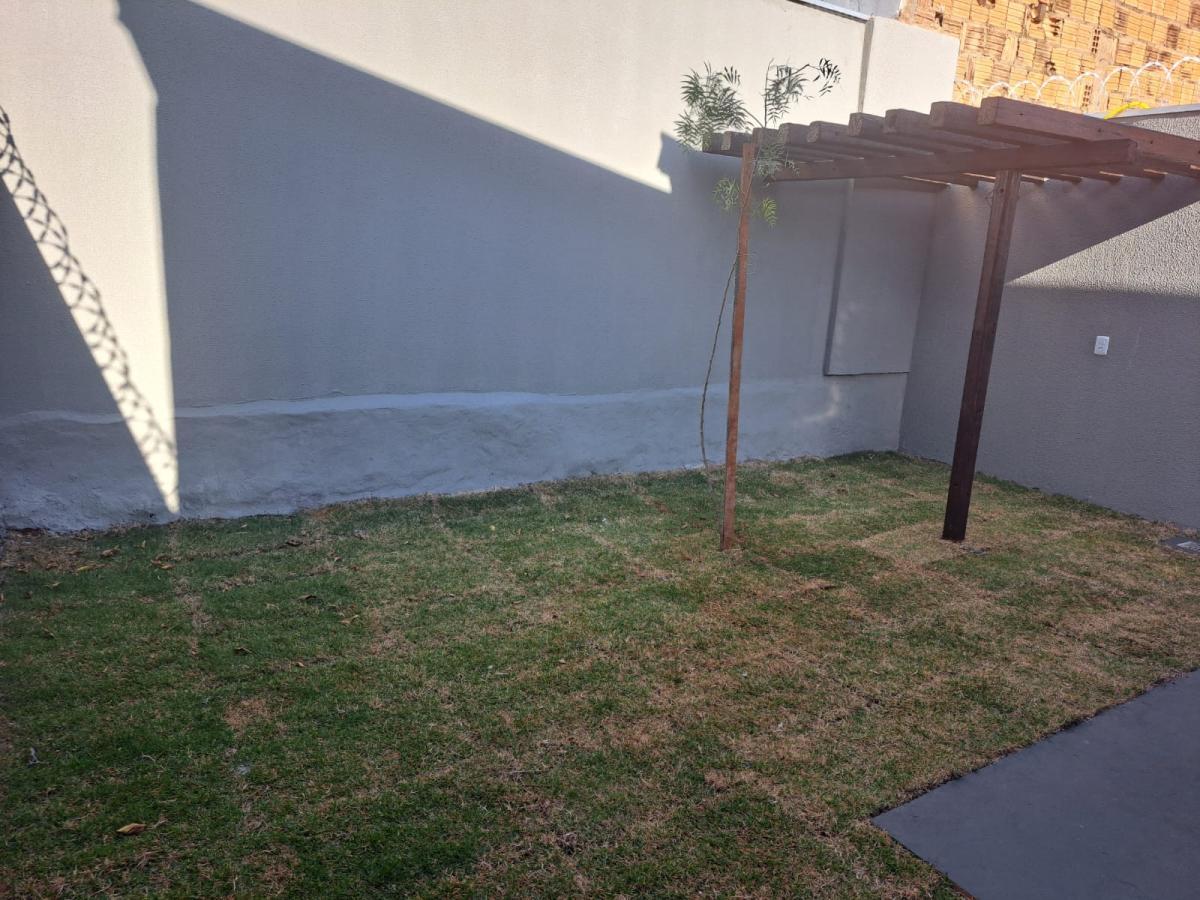 Casa à venda com 2 quartos, 180m² - Foto 18