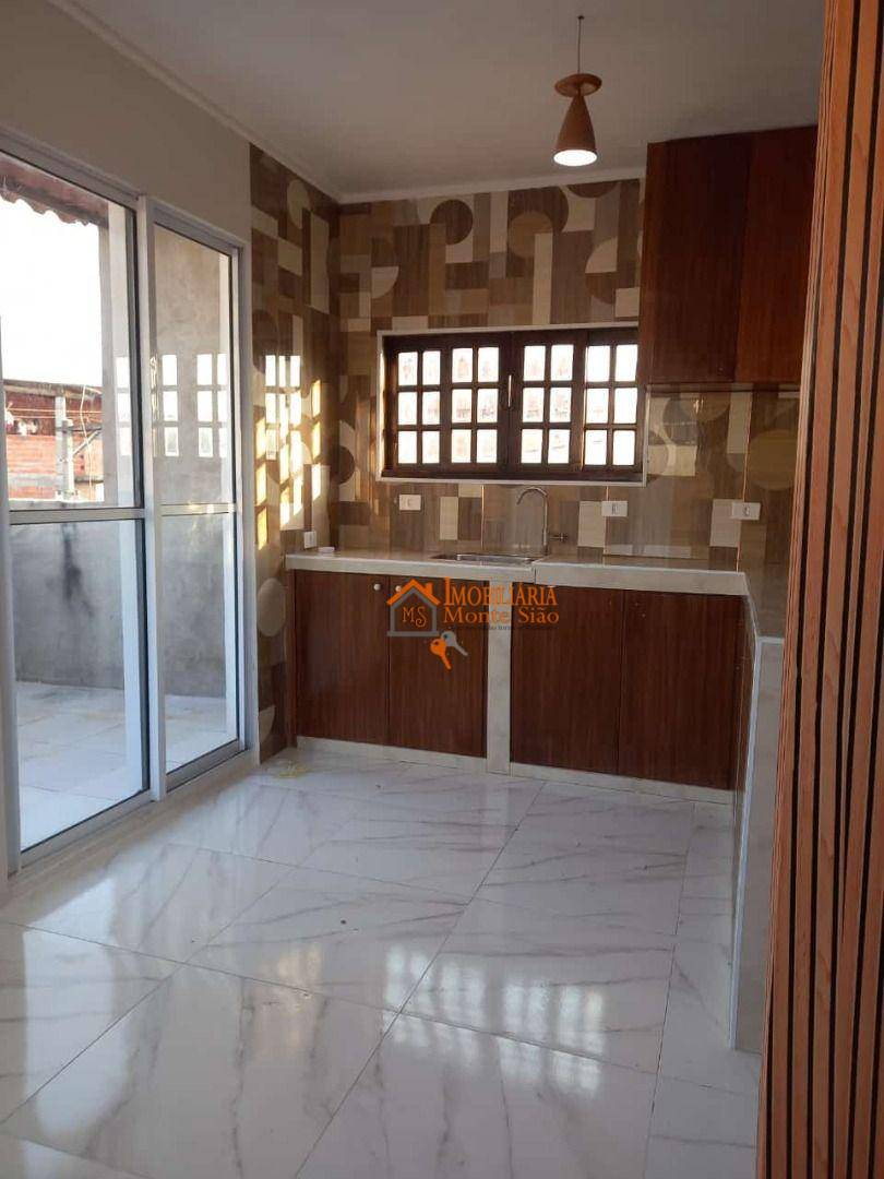 Sobrado à venda com 3 quartos, 55m² - Foto 1