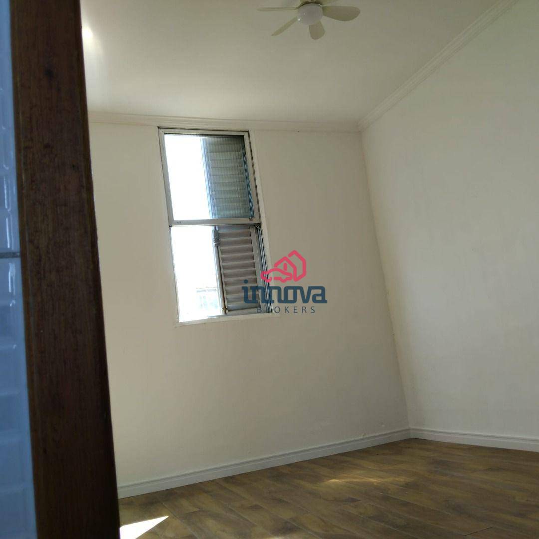 Apartamento à venda com 3 quartos, 50m² - Foto 11