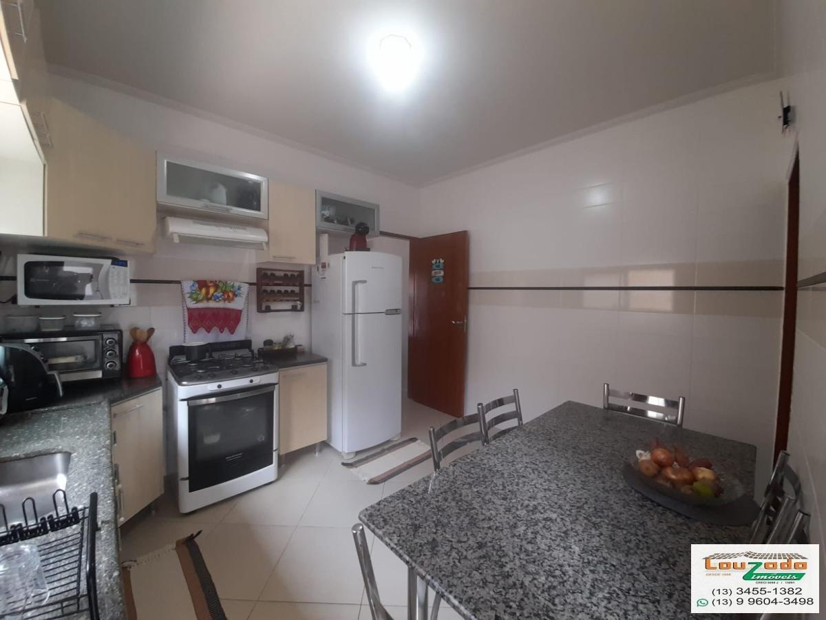 Casa à venda com 2 quartos, 180m² - Foto 17
