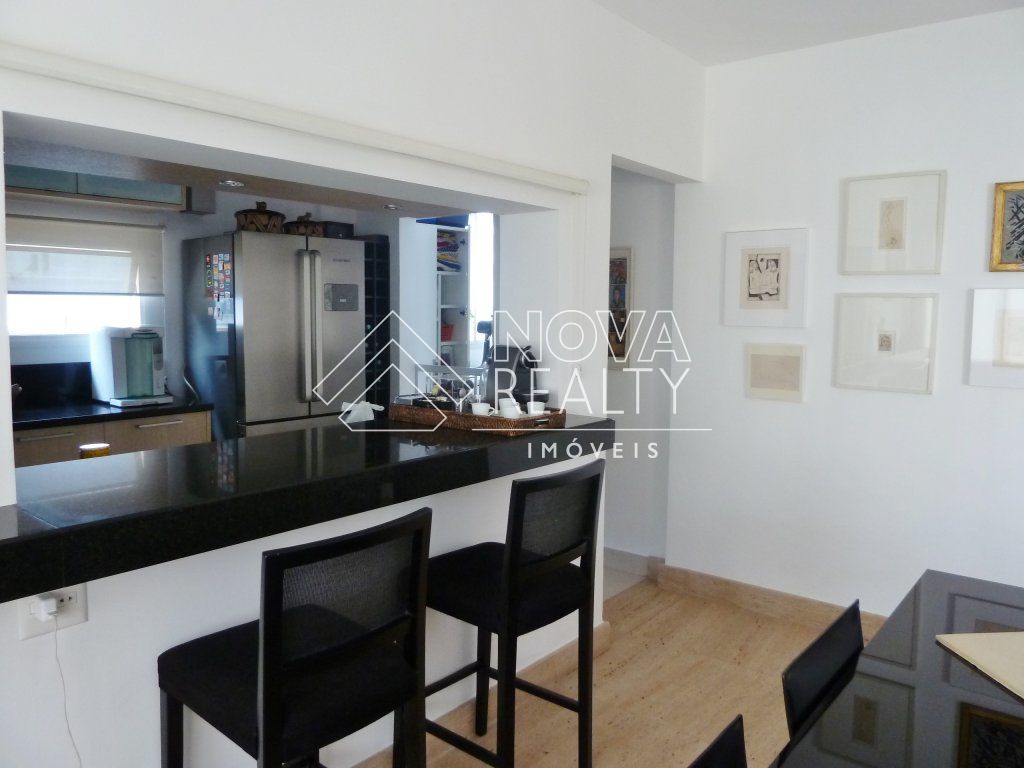 Apartamento à venda com 3 quartos, 185m² - Foto 6