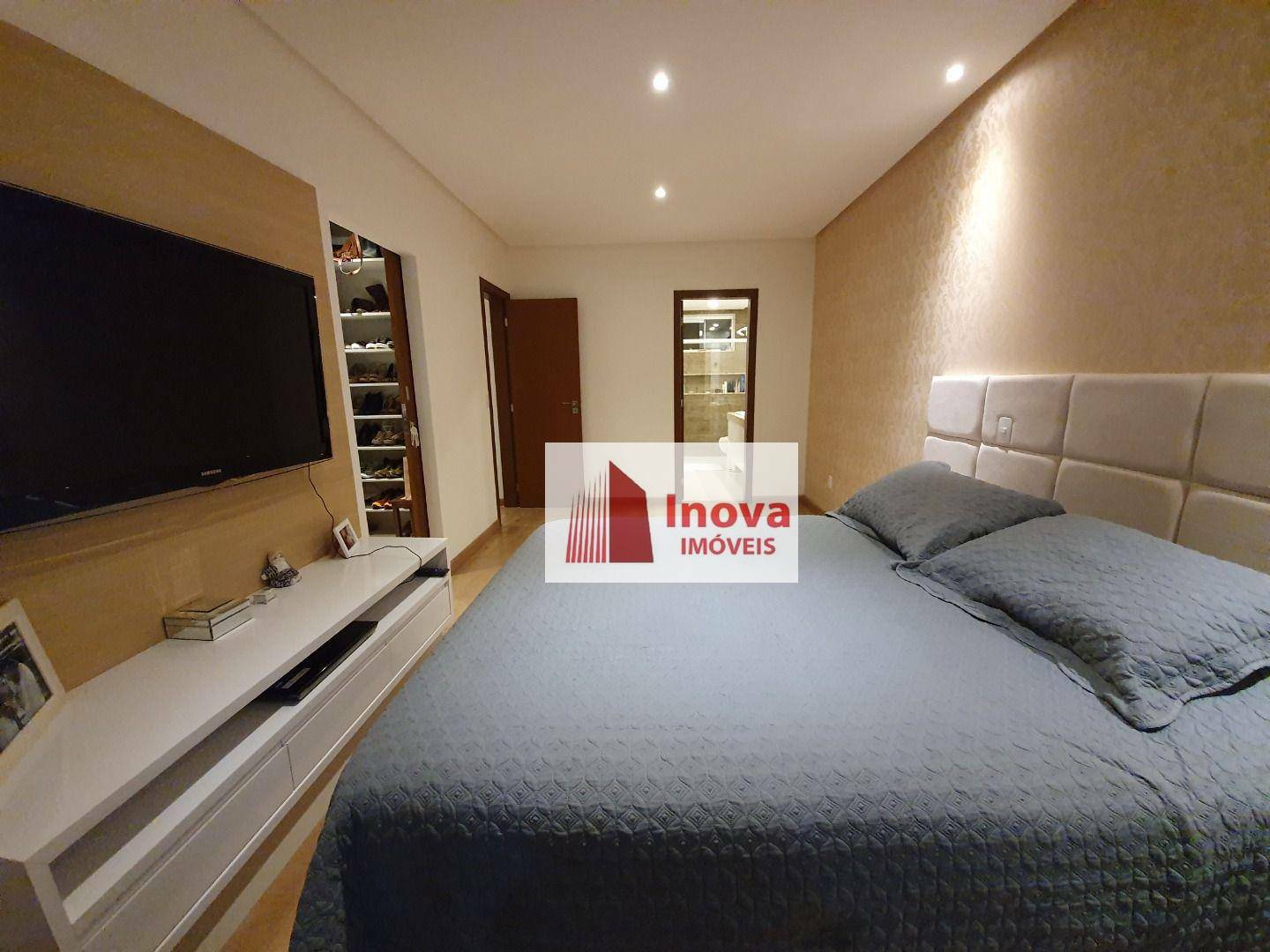 Apartamento à venda com 3 quartos, 140m² - Foto 22