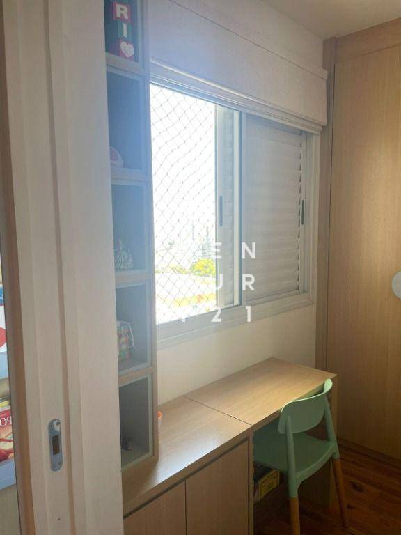 Apartamento à venda com 2 quartos, 79m² - Foto 9