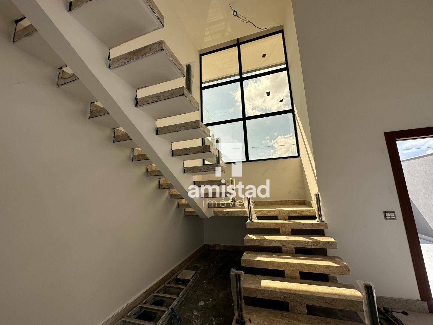 Casa à venda com 3 quartos, 268m² - Foto 15