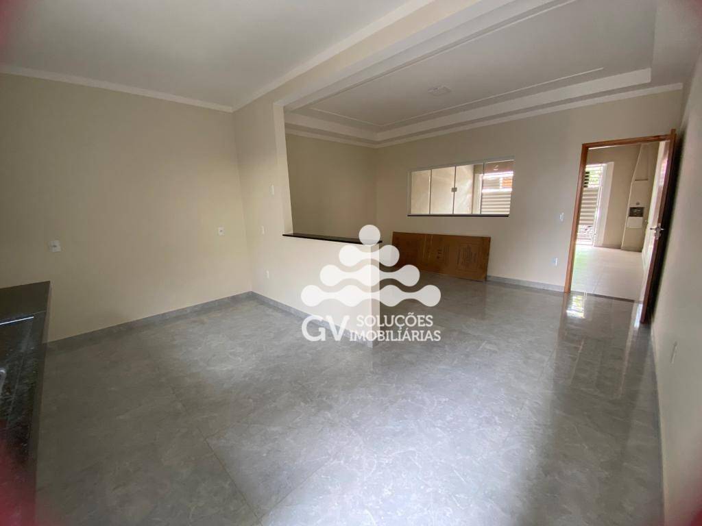 Casa à venda com 3 quartos, 84m² - Foto 5