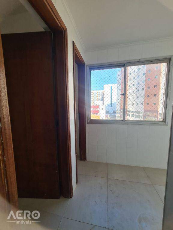 Apartamento à venda com 3 quartos, 82m² - Foto 9