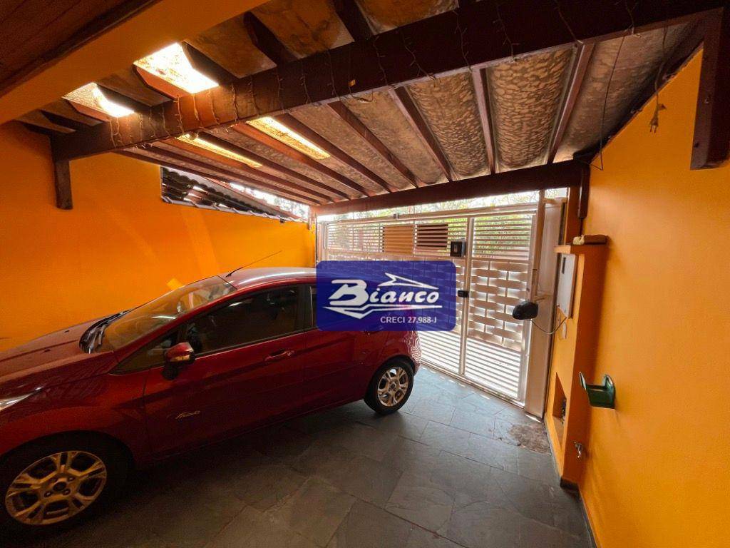 Sobrado à venda com 2 quartos, 80m² - Foto 3