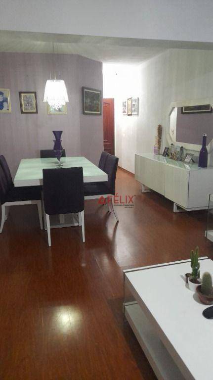 Apartamento à venda com 2 quartos, 76m² - Foto 2