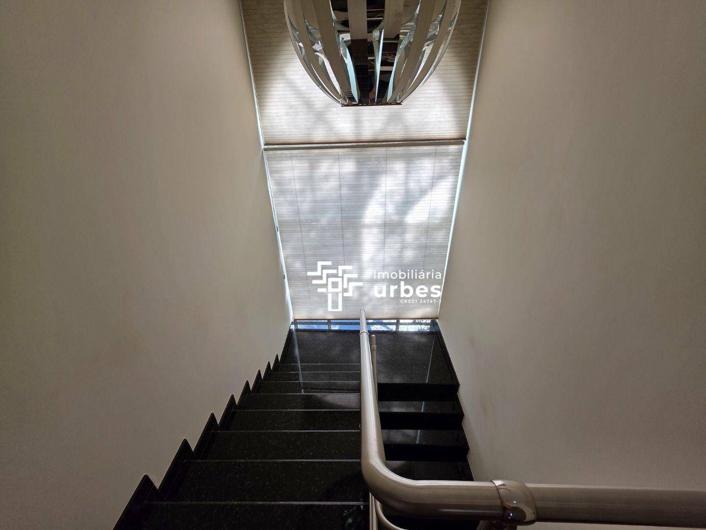 Casa, 3 quartos, 389 m² - Foto 32