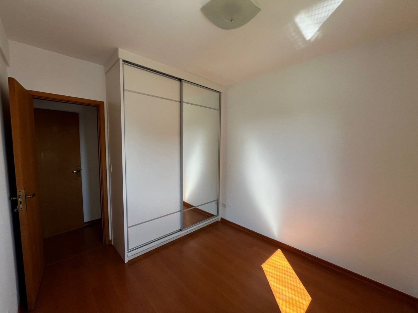 Apartamento para alugar com 3 quartos, 122m² - Foto 36