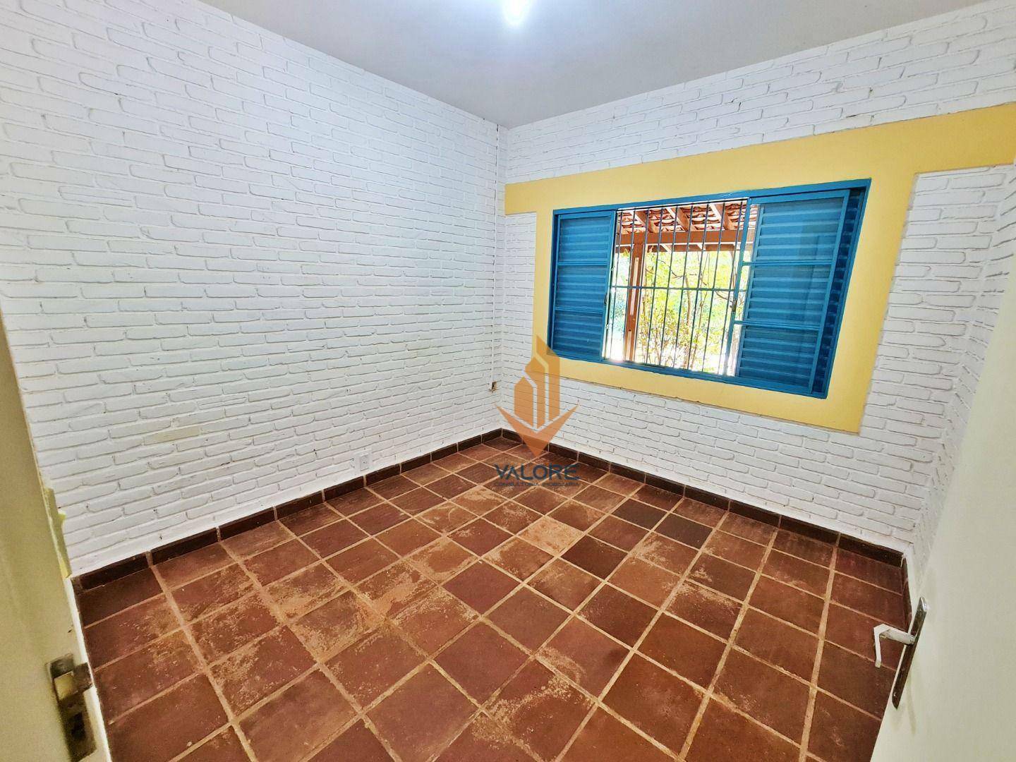 Casa de Condomínio à venda com 3 quartos, 392m² - Foto 25