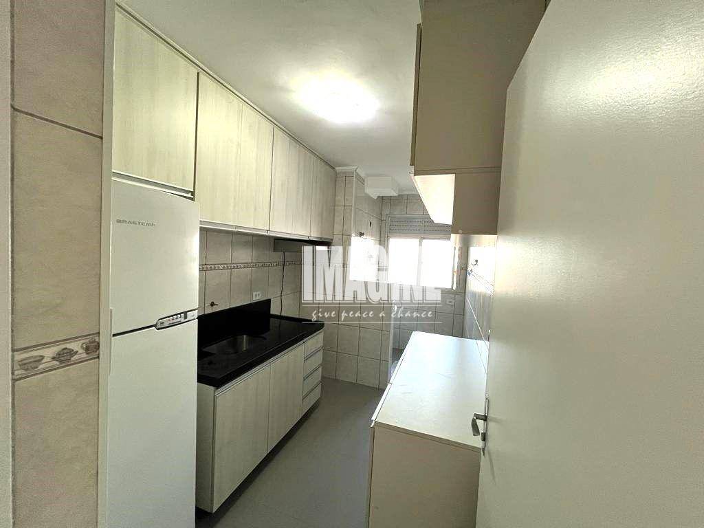 Apartamento à venda com 3 quartos, 65m² - Foto 5