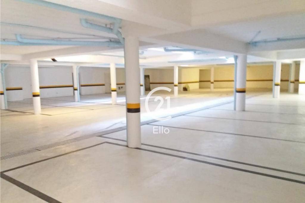 Casa de Condomínio à venda com 4 quartos, 533m² - Foto 6
