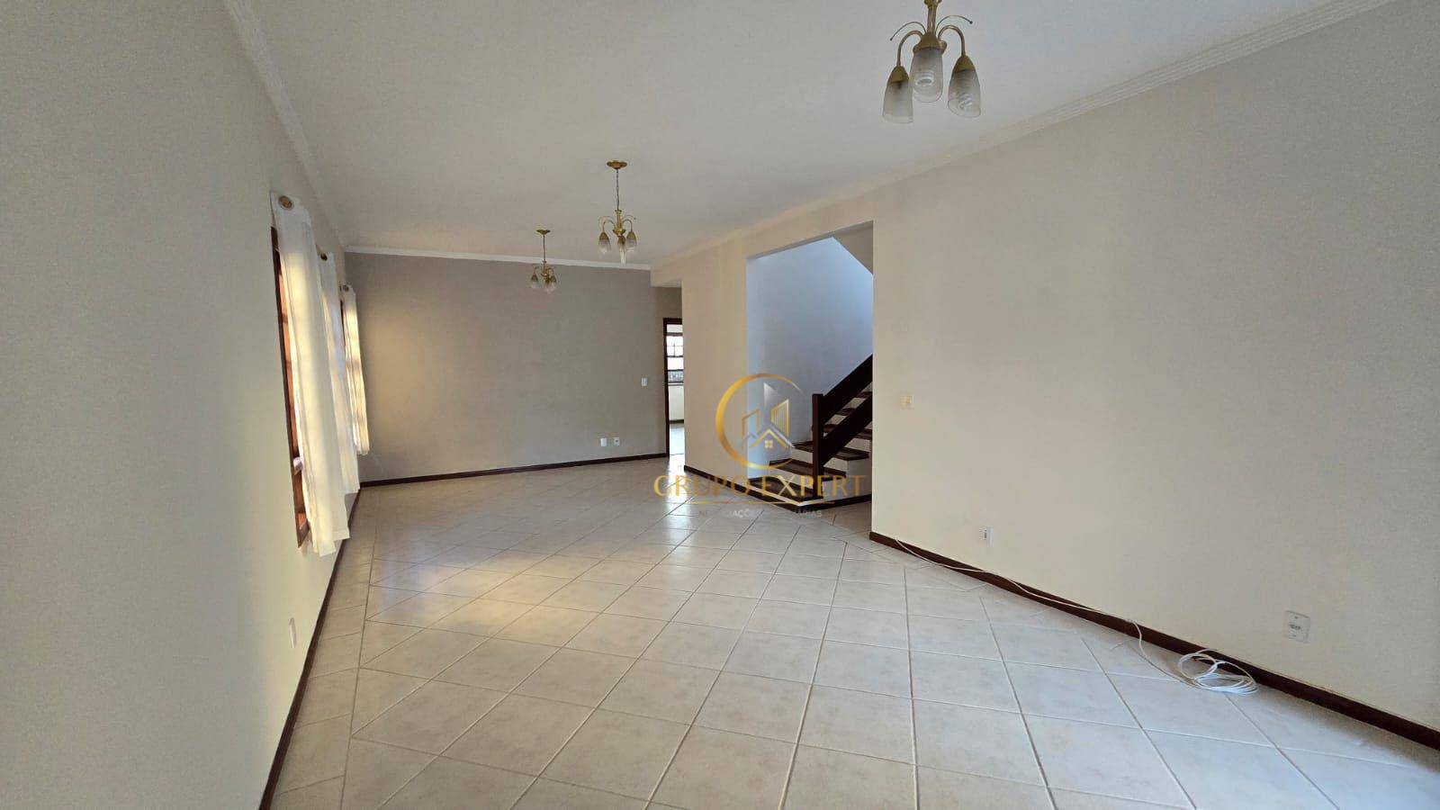 Sobrado para alugar com 4 quartos, 180m² - Foto 5