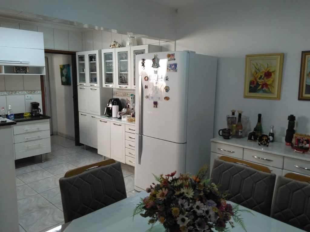 Sobrado à venda com 3 quartos, 188m² - Foto 22