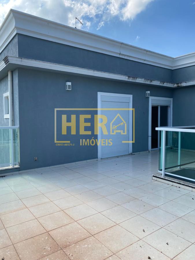 Casa à venda com 3 quartos, 333m² - Foto 3